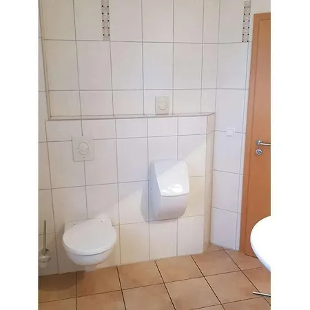 Semesterbostad Memmertbalje 2 Am Deich *